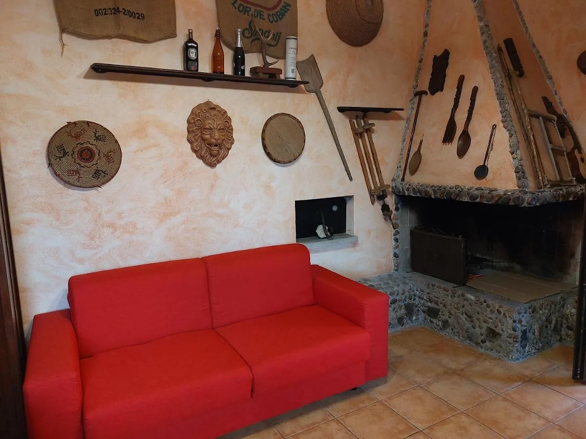 Villa Anna Flussio Nyaraló